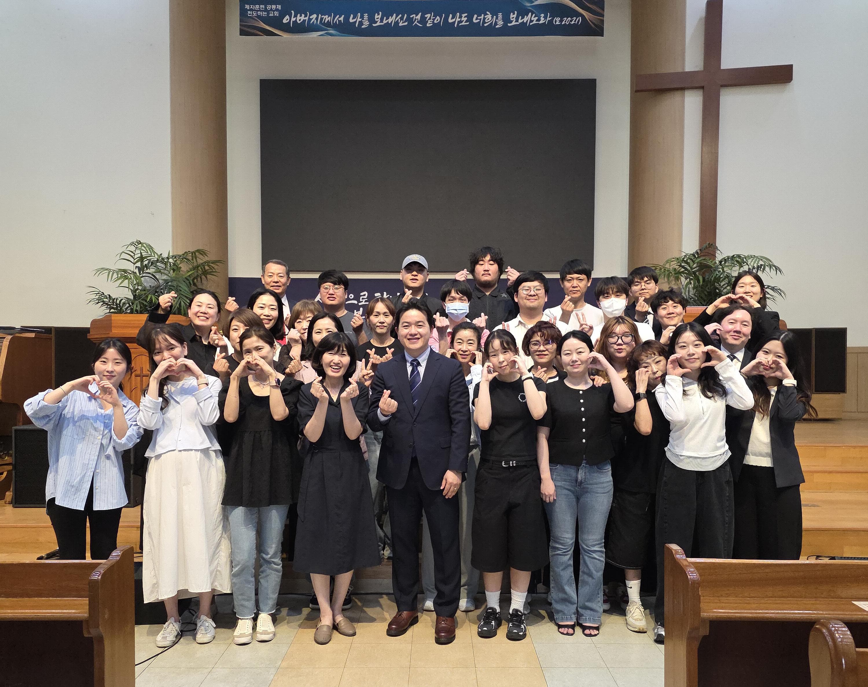 사진 8