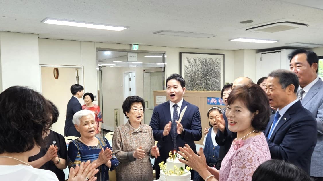 사진 2